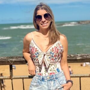 Meet your Posher, Bruna